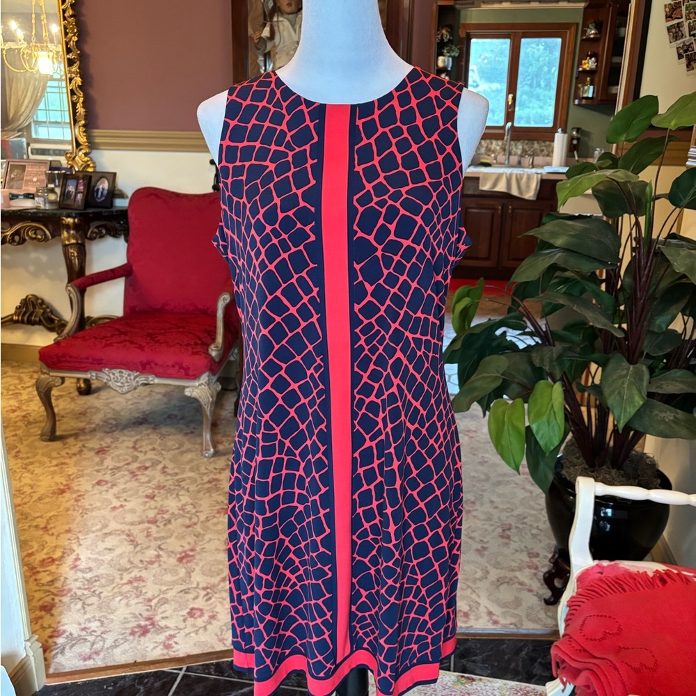 Michael Kors Elegant Red and Black Sleeveless Dress